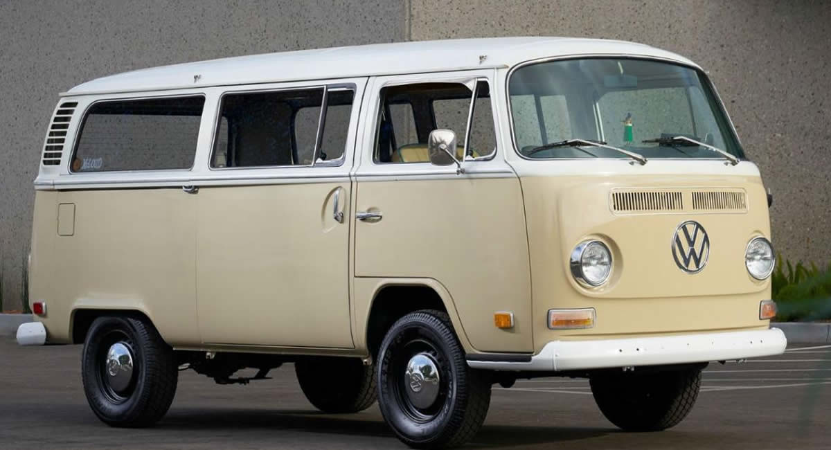 Volkswagen Type 2 e-Bus Concept