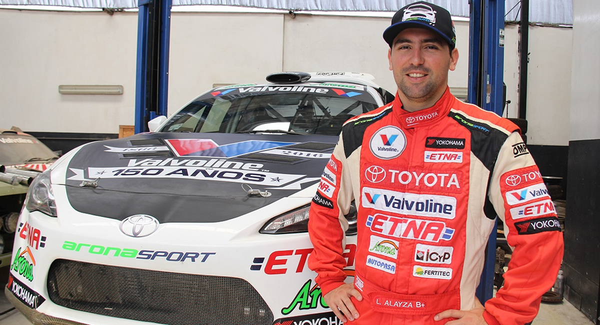 Según Alayza, esto no le perjudica porque no compite en el exterior, pero si a sus compañeros que con mucha dedicación representan al Perú en el extranjero. 