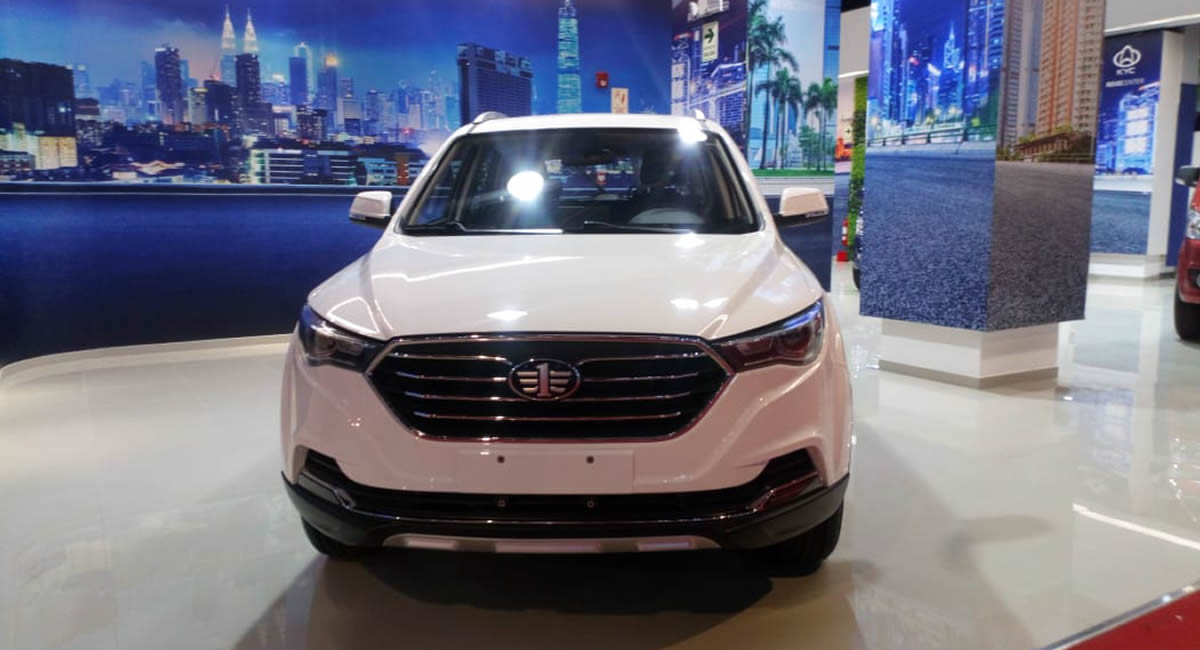 Revo Center: conoce la novedades en autos tras su lanzamiento