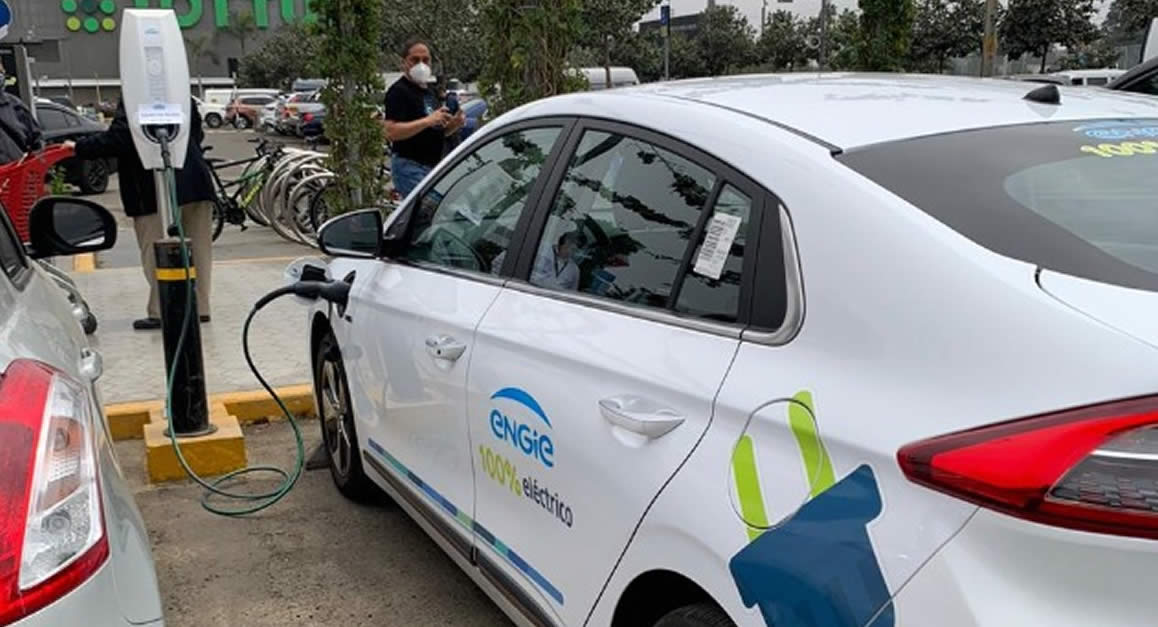 Jockey Plaza y ENGIE implementan estaciones de carga para autos eléctricos