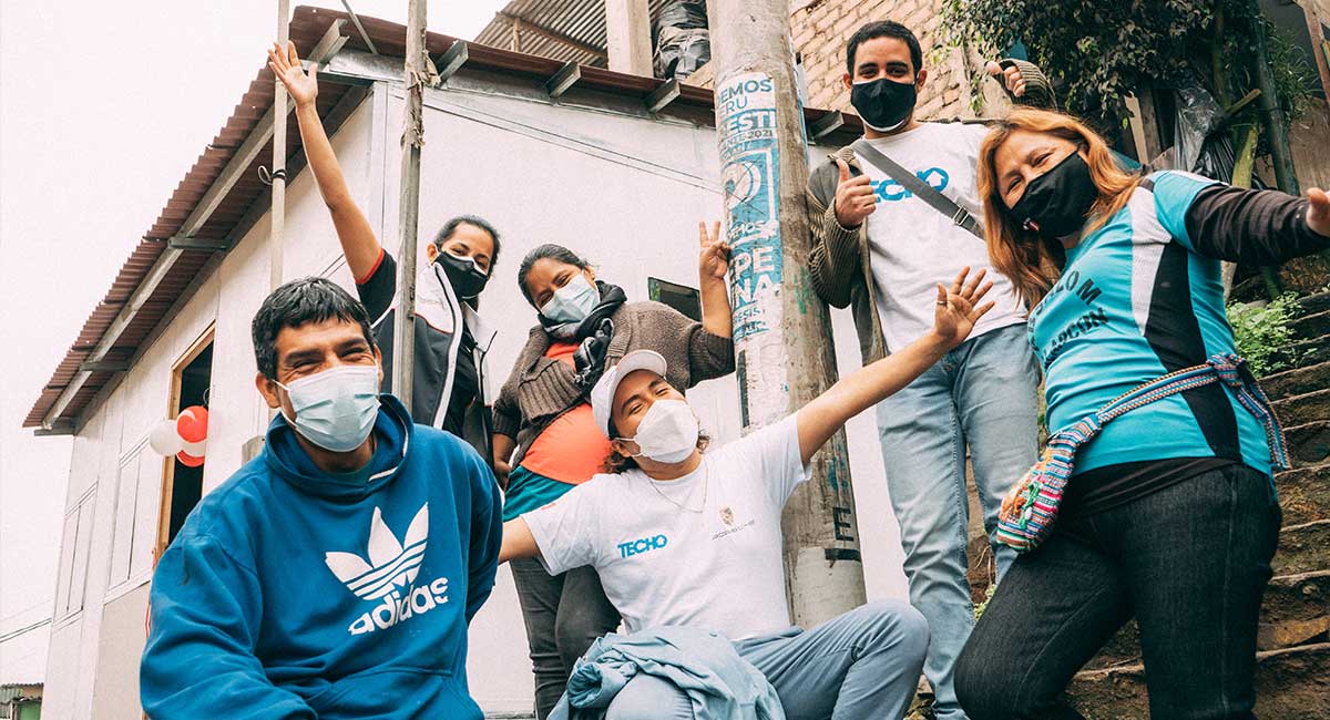 Porsche Perú y TECHO construyen viviendas a familias en situación vulnerable 