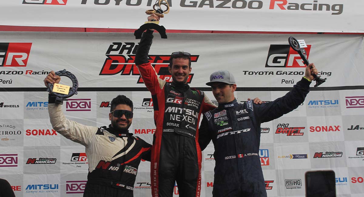 Lucho Mendoza Jr. y Mauricio Chumpitaz se llevaron la última fecha del Campeonato Prodrift Perú