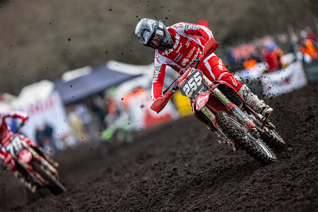 El motocross femenino demuestra su fuerza en España con una gran participación en la prueba de Albaida