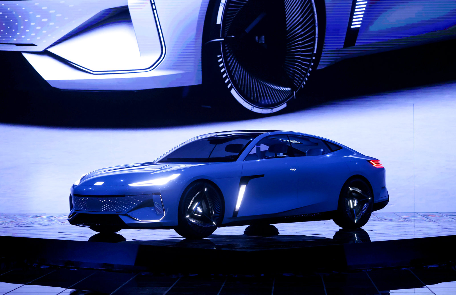 Geely Auto: Geely Yinhe sería su futuro vehículo eléctrico