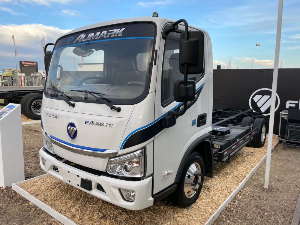 Foton presenta la primera camioneta 100% eléctrica 