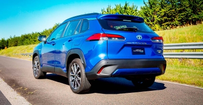 Toyota del Perú lideró las ventas de vehículos híbridos eléctricos en octubre, por encima del promedio del mercado