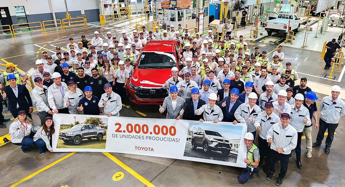 Toyota festeja 2 millones de vehículos fabricados en Argentina