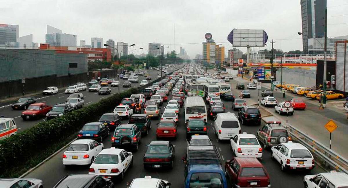 Lima continúa siendo la ciudad con mayor tráfico vehicular de América Latina